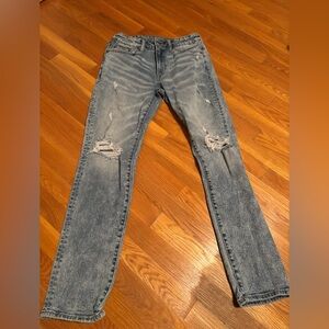 Men’s Distressed Blue Jeans